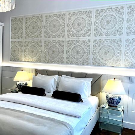 Luxury Apartments Mondrian Market Square III Varsavia Camera foto