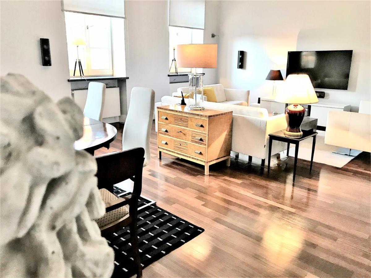 Luxury Apartments Mondrian Market Square III Varsavia Esterno foto