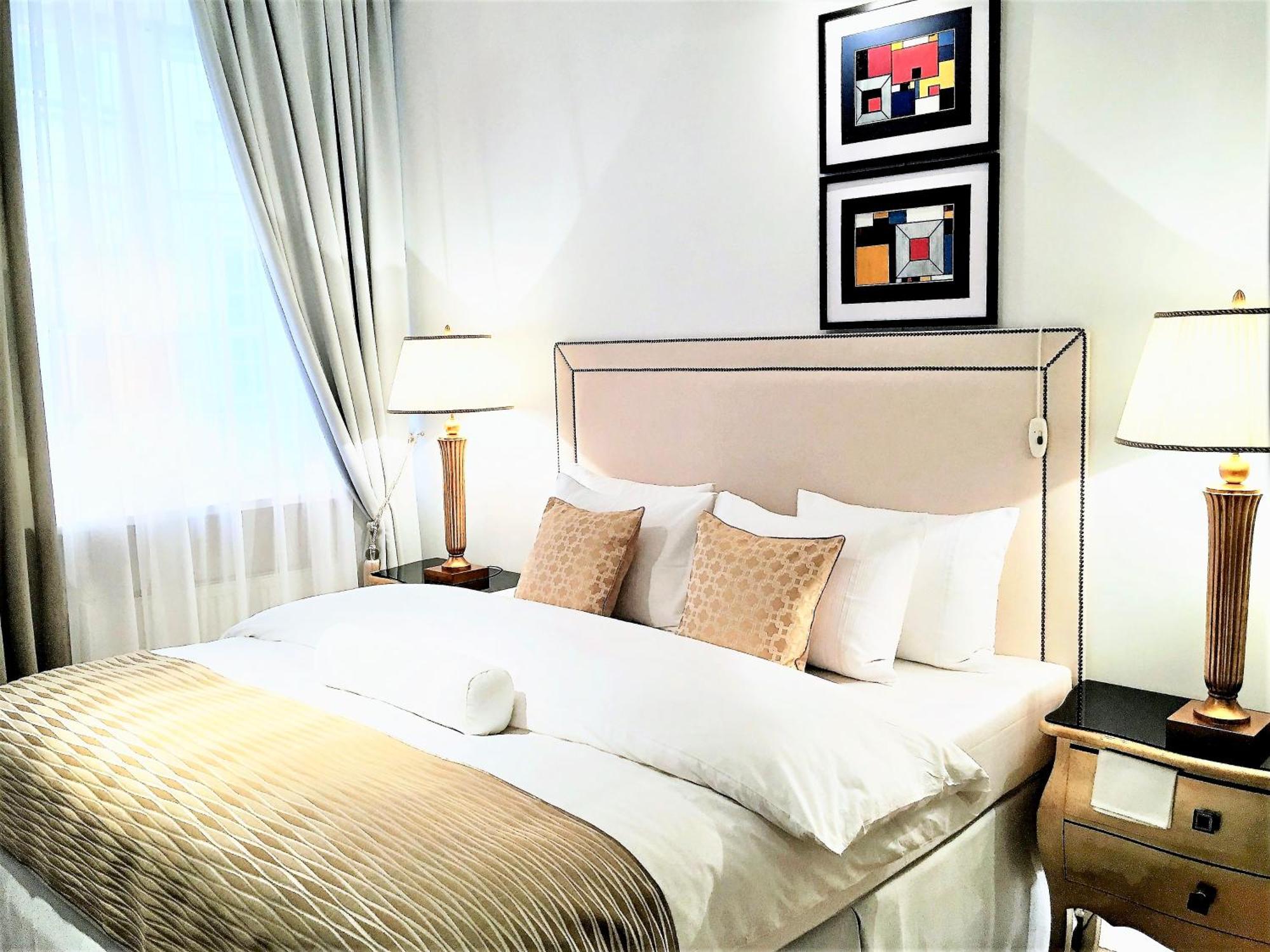 Luxury Apartments Mondrian Market Square III Varsavia Camera foto